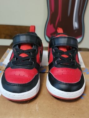 Little Boys Nike Court Shoes